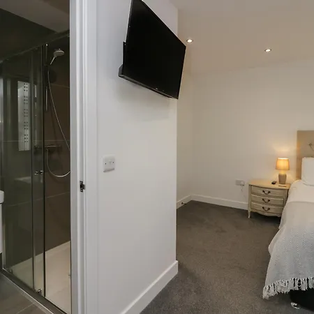 Edgemere Hideaway Grange-over-Sands