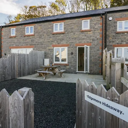 Edgemere Hideaway