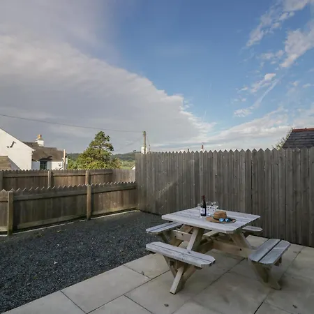 Edgemere Hideaway Holiday home